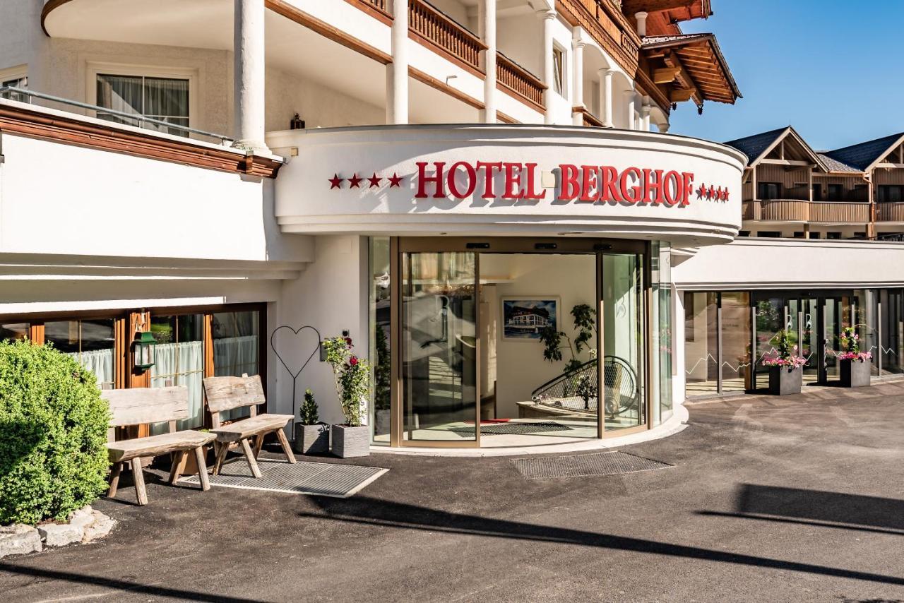 Hotel Berghof Mayrhofen Gmbh Esterno foto