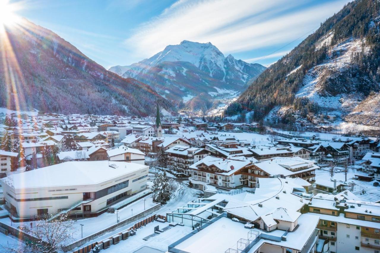 Hotel Berghof Mayrhofen Gmbh Esterno foto